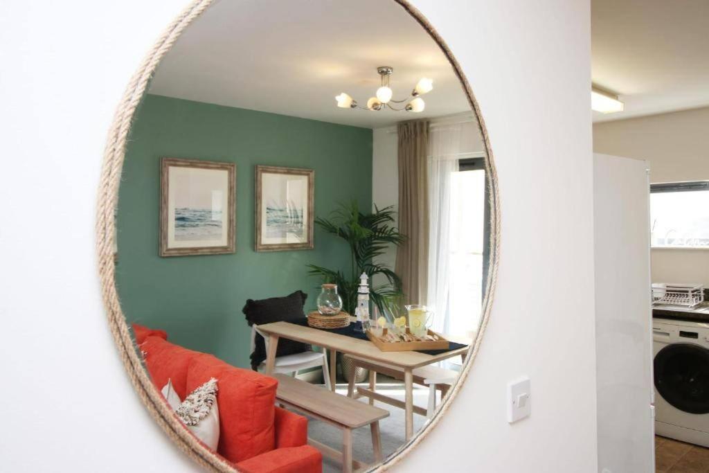 The Observatory By Mia Living 2 Bedroom Apartment Overlooking Swansea Beach With Free Parking Luaran gambar