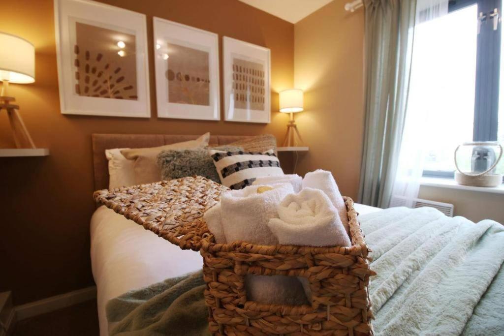 The Observatory By Mia Living 2 Bedroom Apartment Overlooking Swansea Beach With Free Parking Luaran gambar