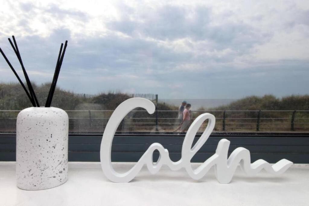 The Observatory By Mia Living 2 Bedroom Apartment Overlooking Swansea Beach With Free Parking Luaran gambar